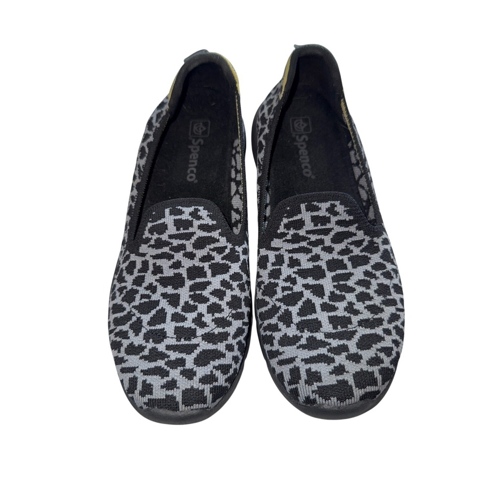 Spenco Women's Epic Stretch Giraffe slip On Shoes Comfort Animal Print